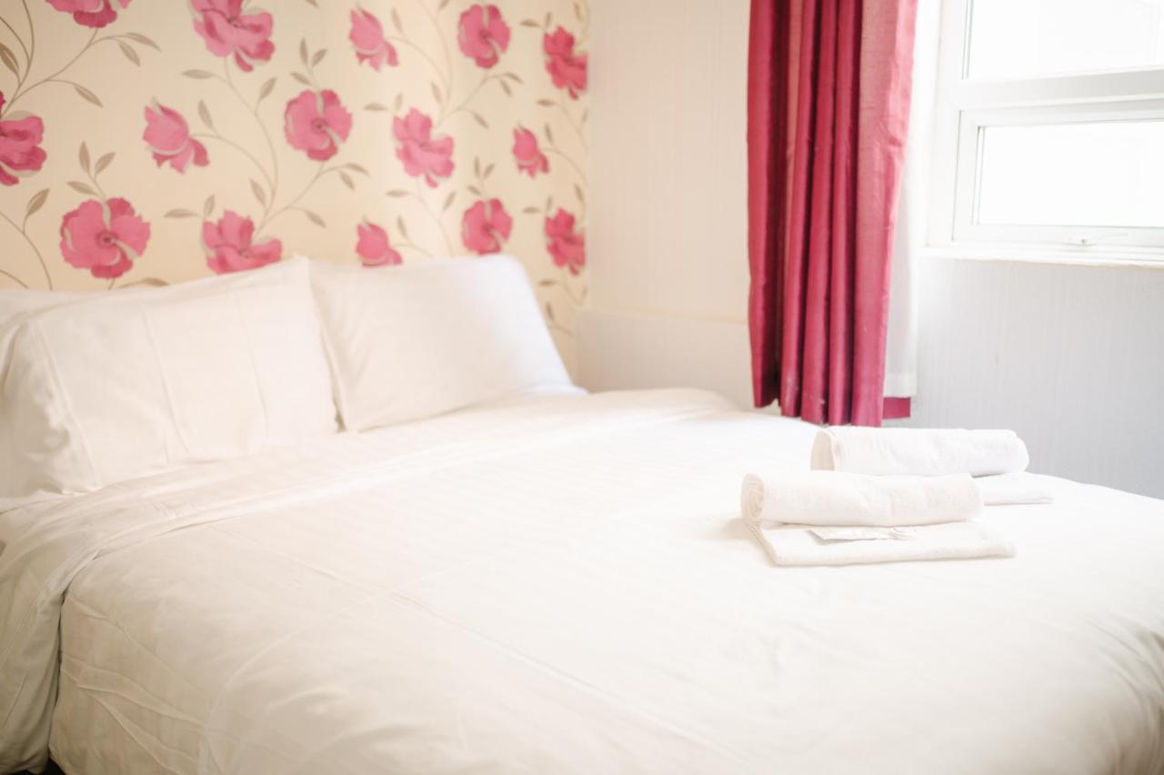 The Chimes On The Sea Bed & Breakfast Blackpool Exterior photo